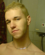 221068_76362_profile