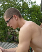 224428_43833_profile