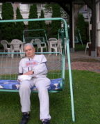 24415_762641_profile