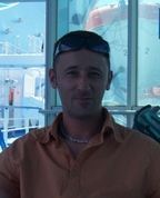 255743_25889_profile