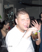 272555_18681_profile