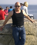 332630_55932_profile
