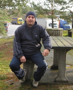 353593_52436_profile
