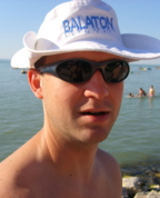 36534_687396_profile