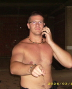 377773_32420_profile