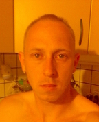 381835_44060_profile