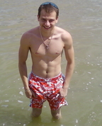 399700_65504_profile