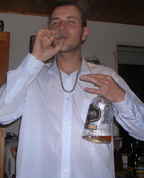 411855_28585_profile