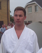 414122_93644_profile
