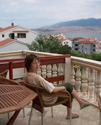 445430_98186_profile