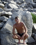 440952_40105_profile