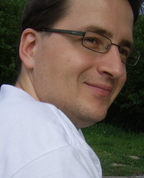 477775_77982_profile