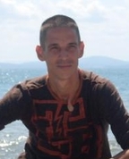 494071_93411_profile