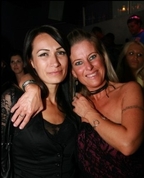 515758_35527_profile