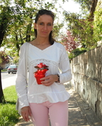 525582_22716_profile