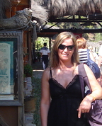 528041_15211_profile