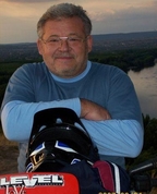 551676_74805_profile