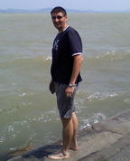 551980_60878_profile