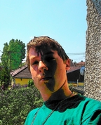 559953_12761_profile