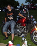 565716_23120_profile