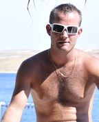 565742_40179_profile