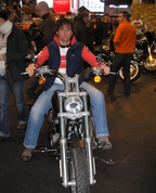 572077_18869_profile