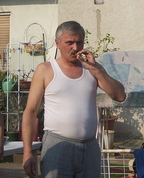 585891_16657_profile