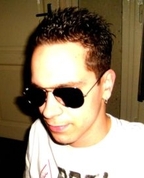 598099_39944_profile