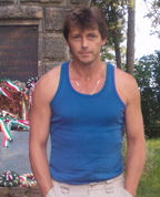 611285_19580_profile
