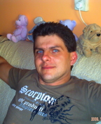 636144_25182_profile