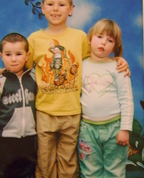 647042_16859_profile