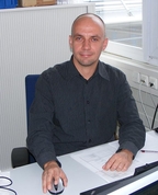 667324_98025_profile