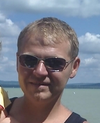 677249_39295_profile