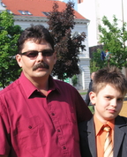 677773_21092_profile