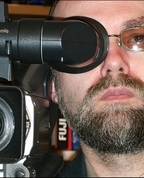 686538_93551_profile