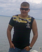 692174_10449_profile