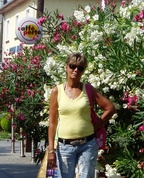 699081_58323_profile