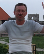 711235_71972_profile