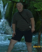 711412_97975_profile