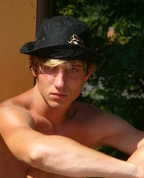 711505_61840_profile