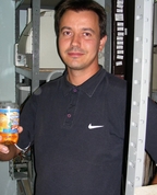 744617_68886_profile