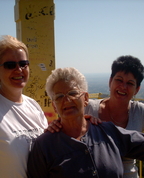 812102_21340_profile