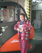 818944_16741_profile
