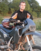 83859_735642_profile