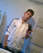 882435_69378_profile