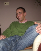 929117_90775_profile