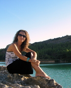 952071_81906_profile