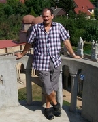959225_62585_profile