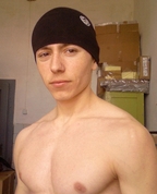 965879_93547_profile