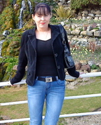 989585_15170_profile